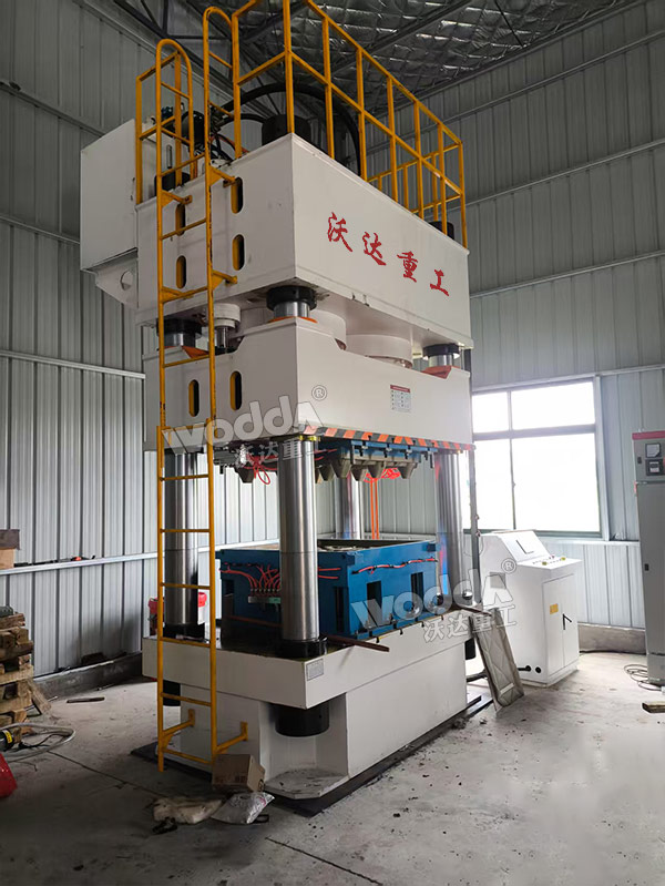 塑料托盤(pán)成型液壓機(jī) 塑料托盤(pán)成型液壓機(jī)